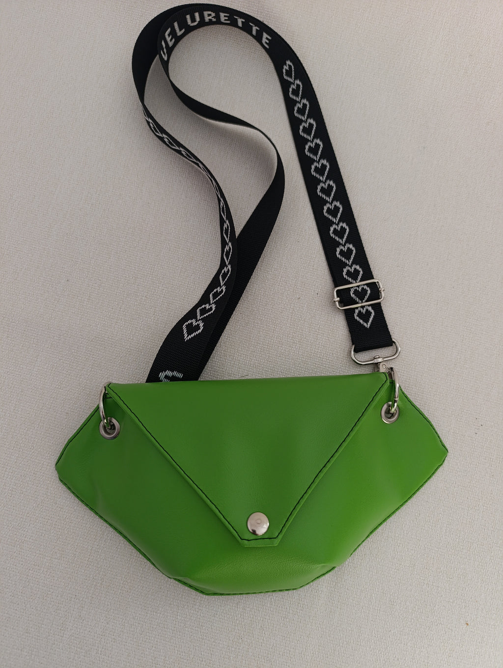 MANTA MINI- ZIELONE JABŁUSZKO