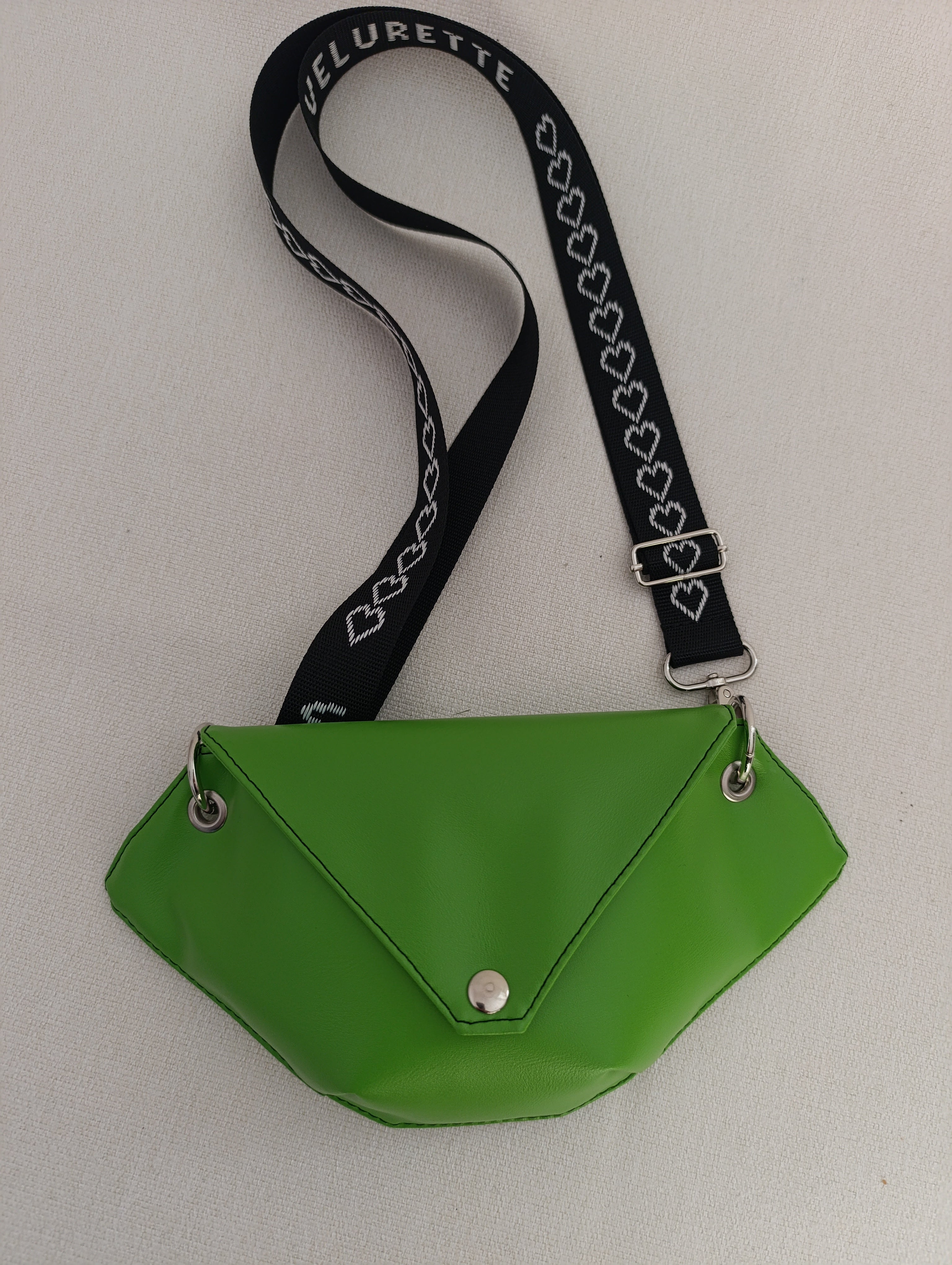 MANTA MINI- ZIELONE JABŁUSZKO