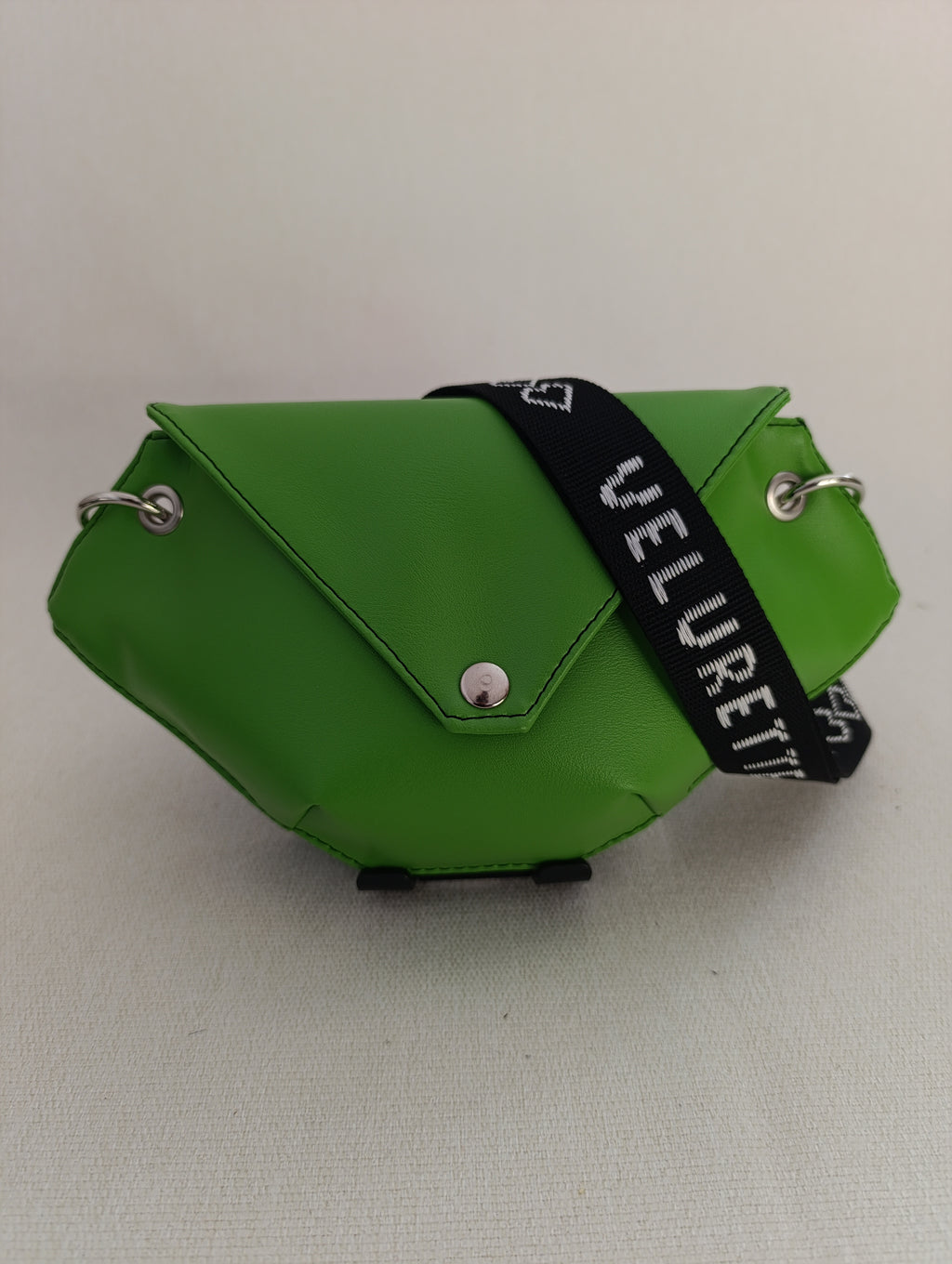 MANTA MINI- ZIELONE JABŁUSZKO